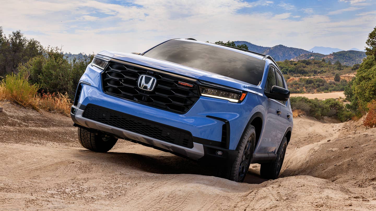 All-New 2023 Honda Pilot Gets New V6, Rugged Looks, Most Cargo Room Ever