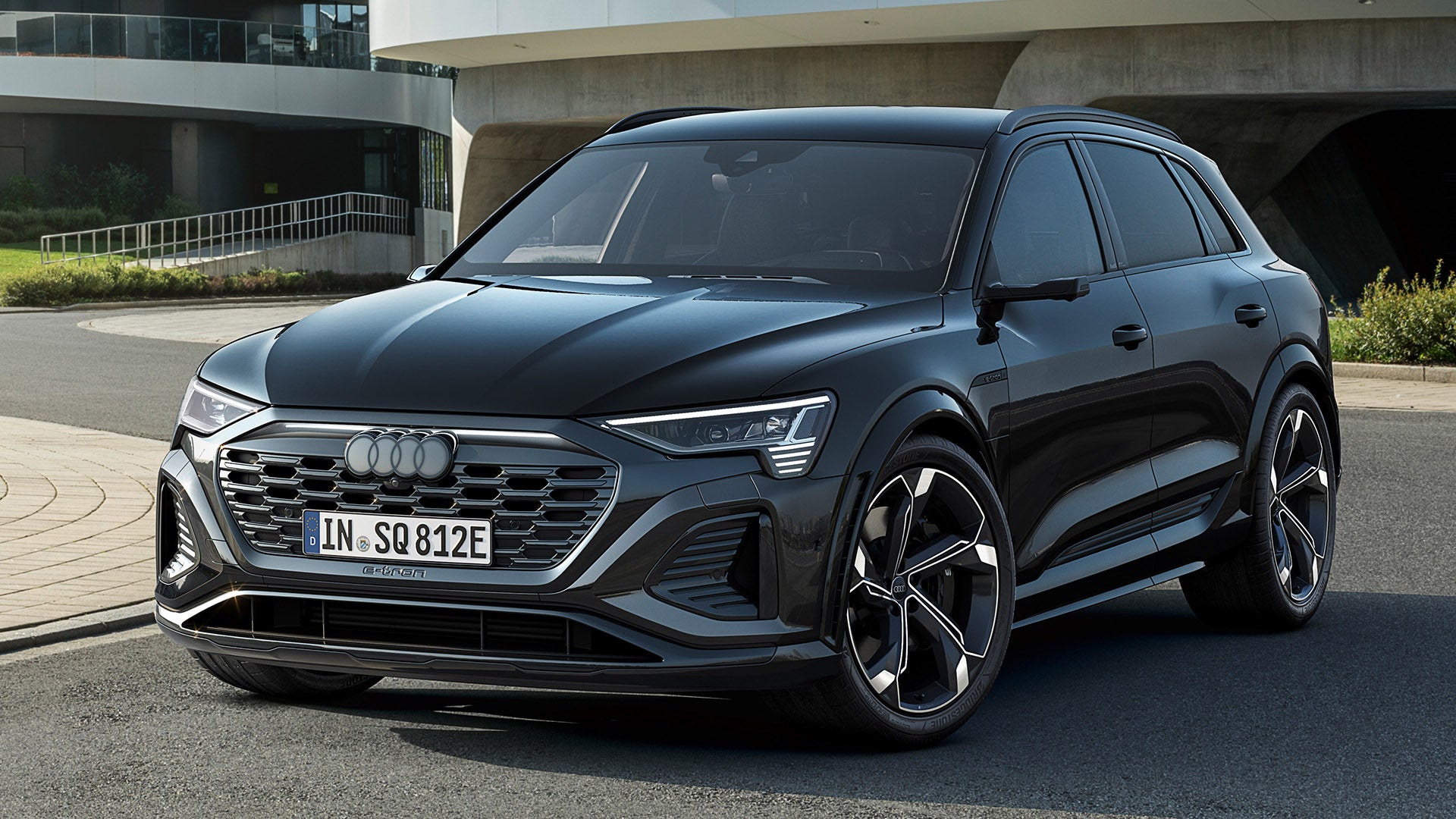 The 2024 Audi Q8 ETron and SQ8 ETron Are Getting Big Upgrades, A Lot