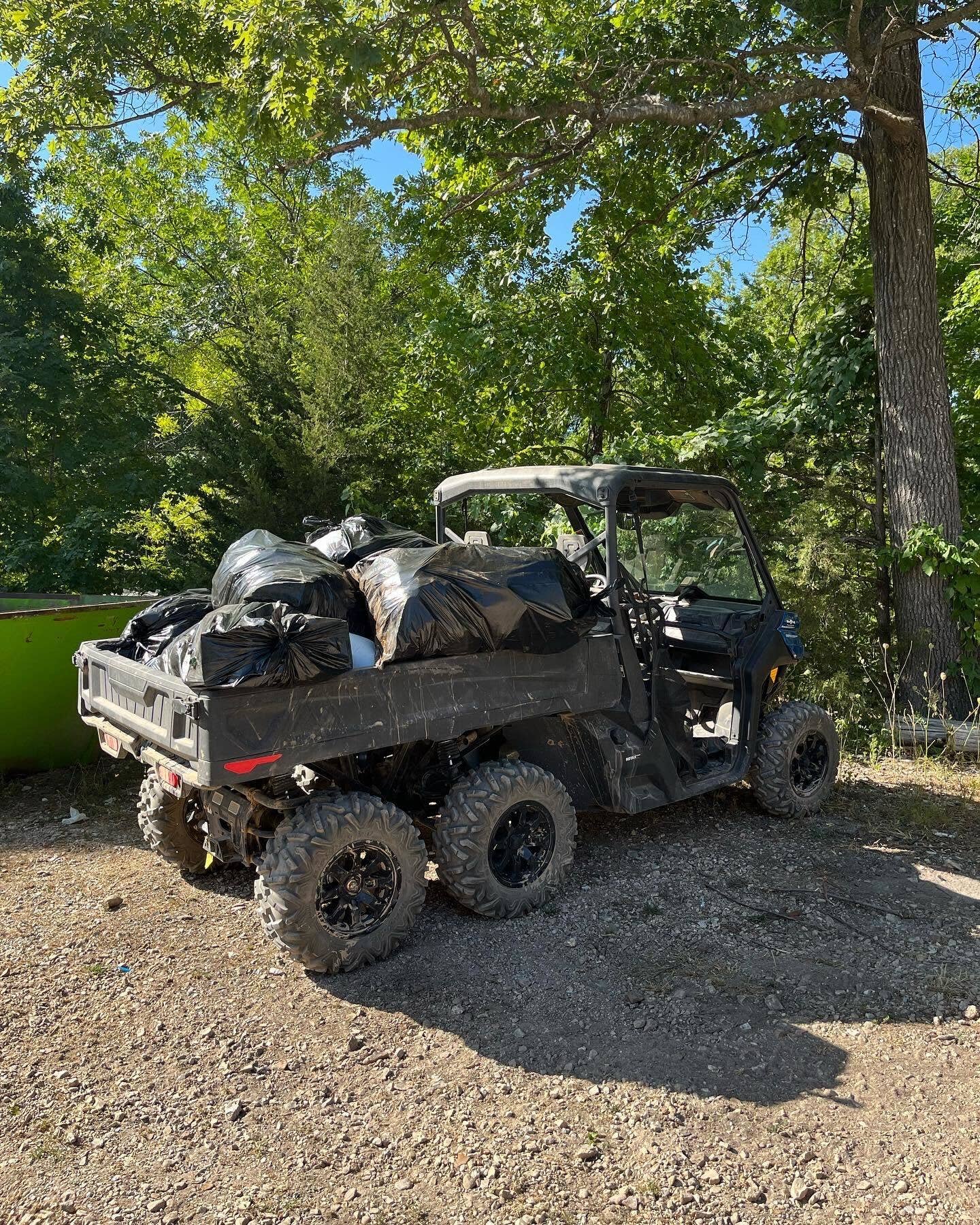 I Worked the 2021 Can-Am Defender 6&#215;6 Every Day for 2 Months. Here’s How It Went