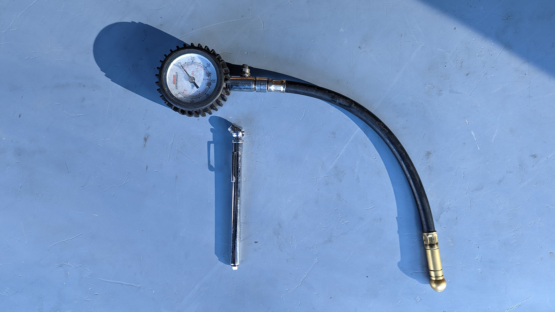 These Are the Tools You Need to Keep In Your Car The Drive