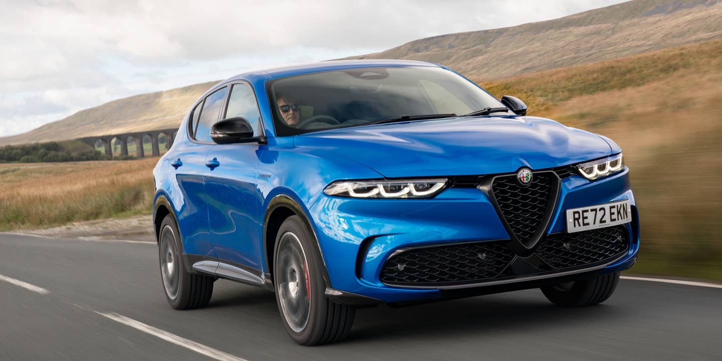2023 Alfa Romeo Tonale Will Only Be Plug-In Hybrid in US