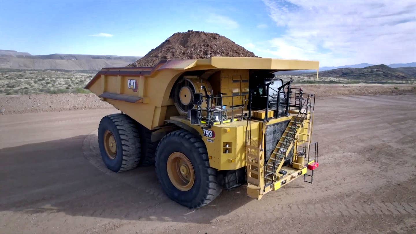 Caterpillar’s First Electric Mining Truck Really Works, But It’s Early Days Yet