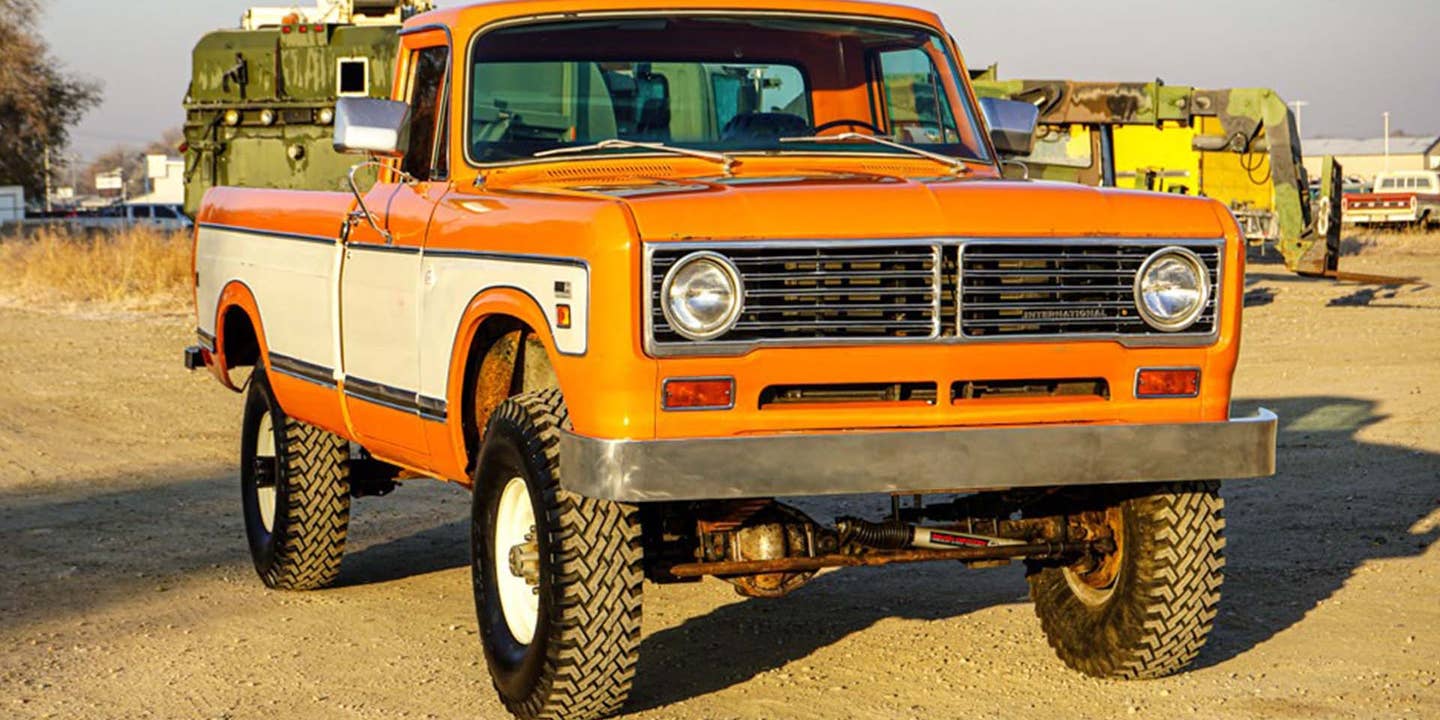 Handsome 1972 International 1210 for Sale Gets Everything Right About Restoration