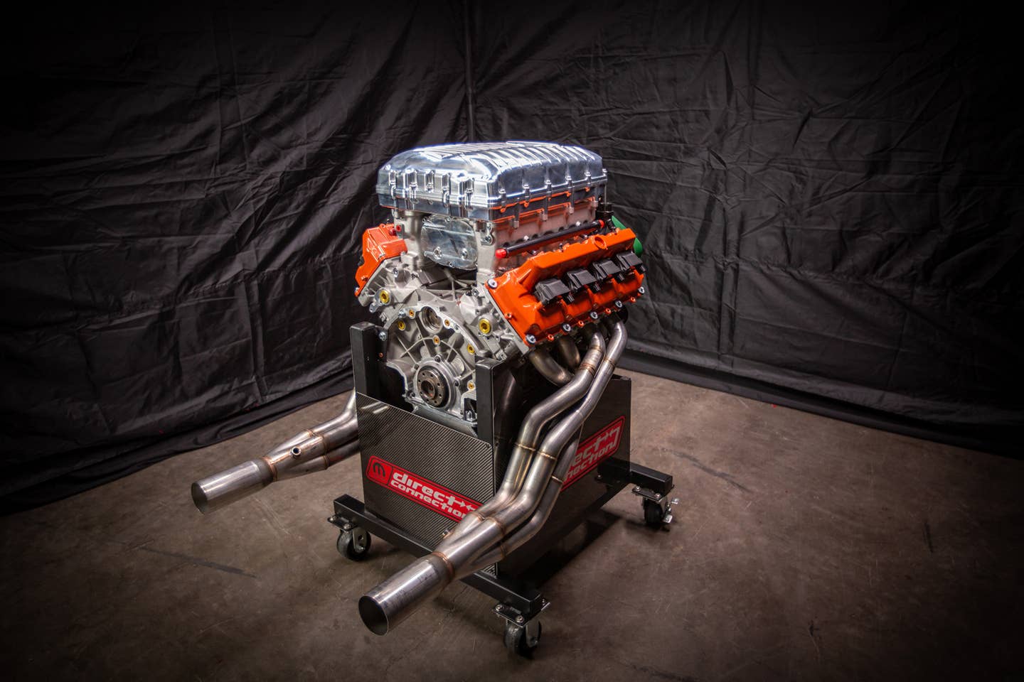The latest evolution of the engine that won the 2018 NHRA Factory Stock Showdown and NMCA Factory Super Car championships, the 354 Supercharged HEMI® Drag Pak engine features numerous upgrades.