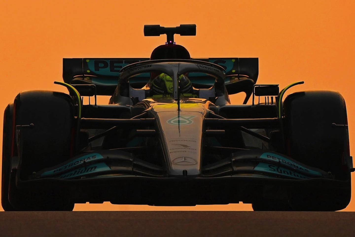 Lewis Hamilton at the 2022 Abu Dhabi Grand Prix. <em>@MercedesAMGF1 on Twitter</em>