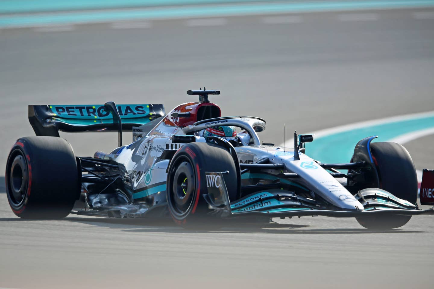 The Mercedes W13 lacked performance in the first half of 2022, though significantly improved towards the end of the season. <em>Getty Images</em>