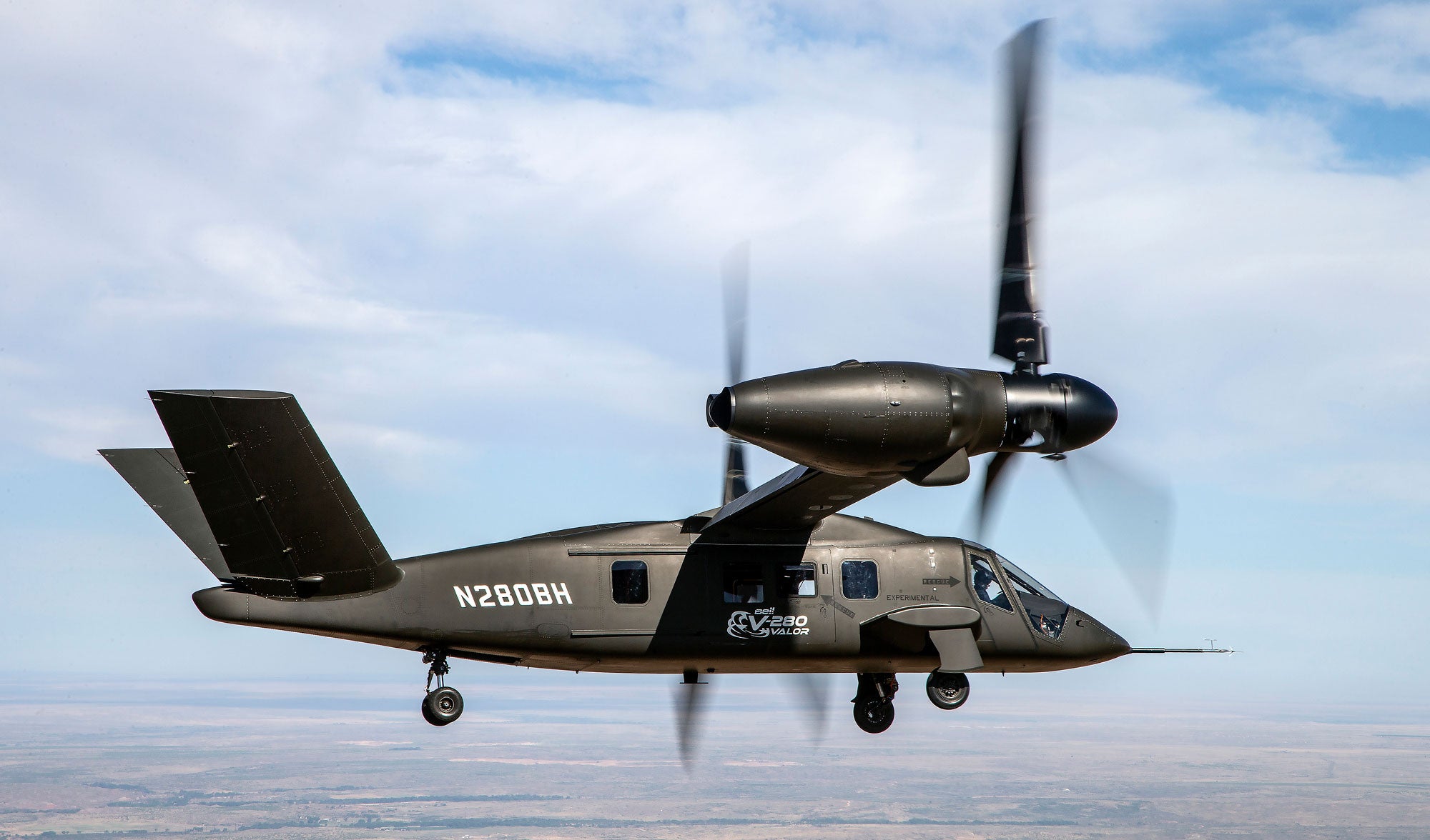 Bell's V-280 Valor Tiltrotor Picked As Army's Black Hawk Replacement