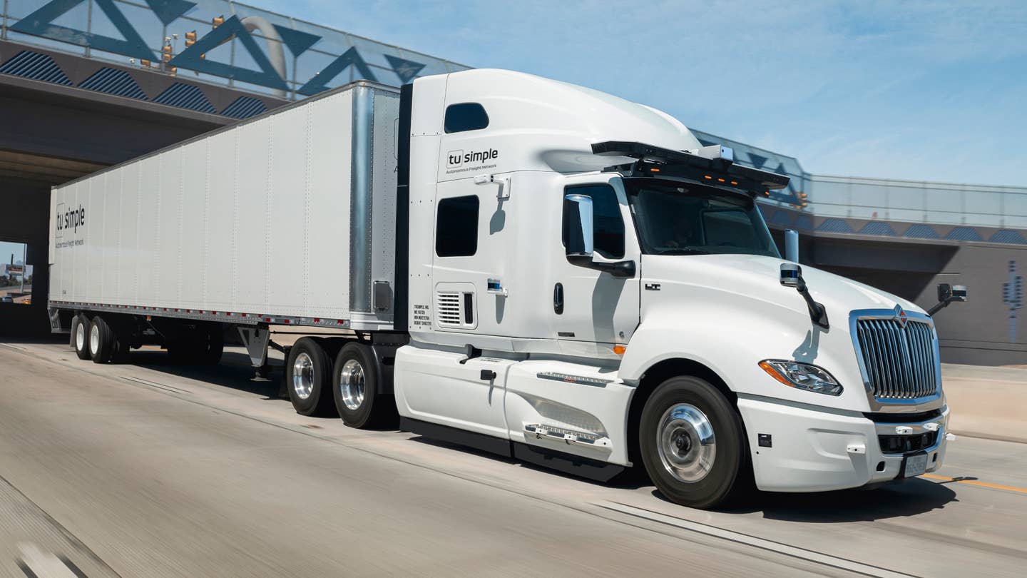 Navistar Gives Up on Self-Driving Truck Partnership With TuSimple