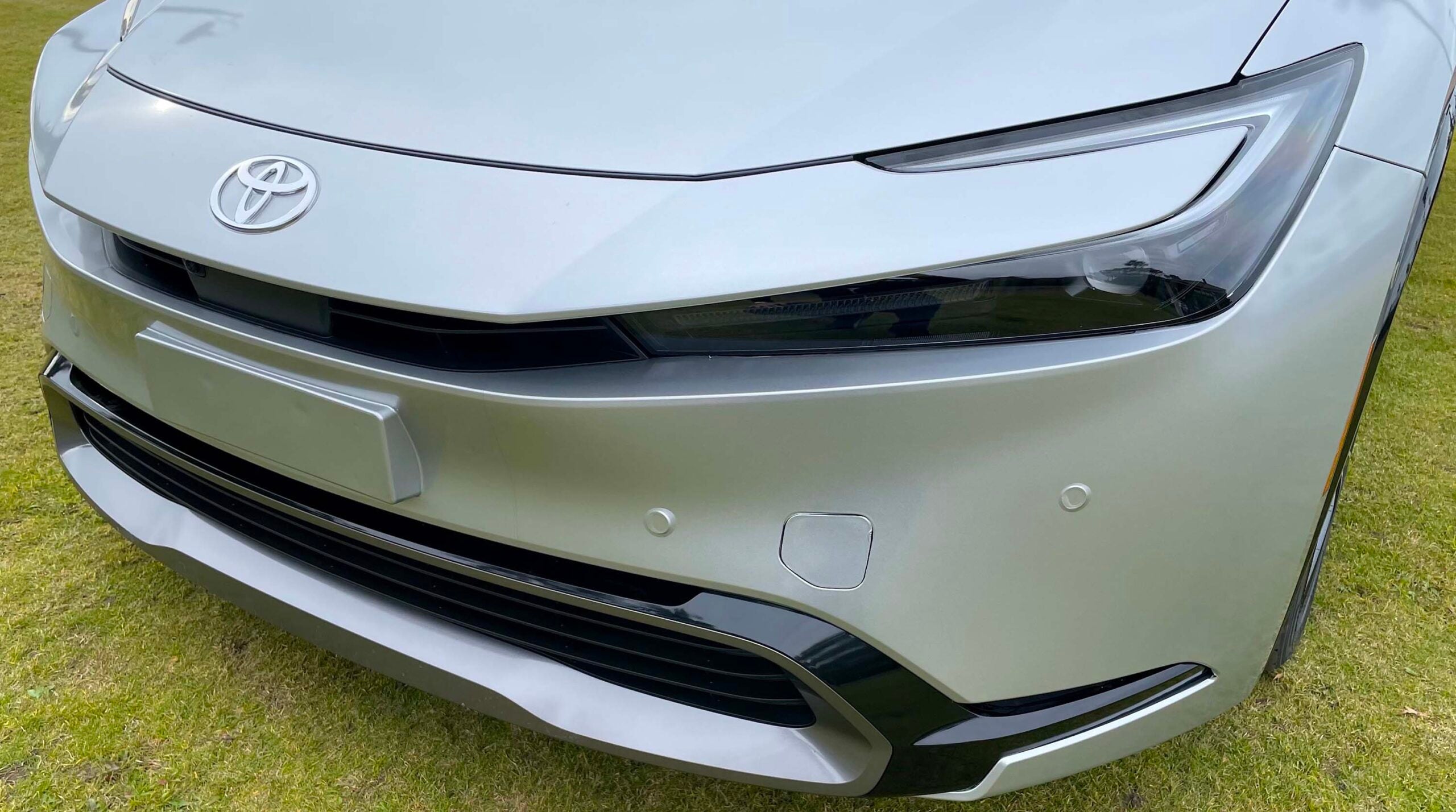 2023 toyota prius first drive front bumper