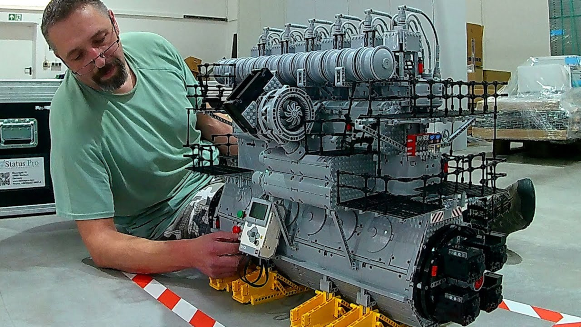These Huge Diesel Engine Replicas Are Actually Lego