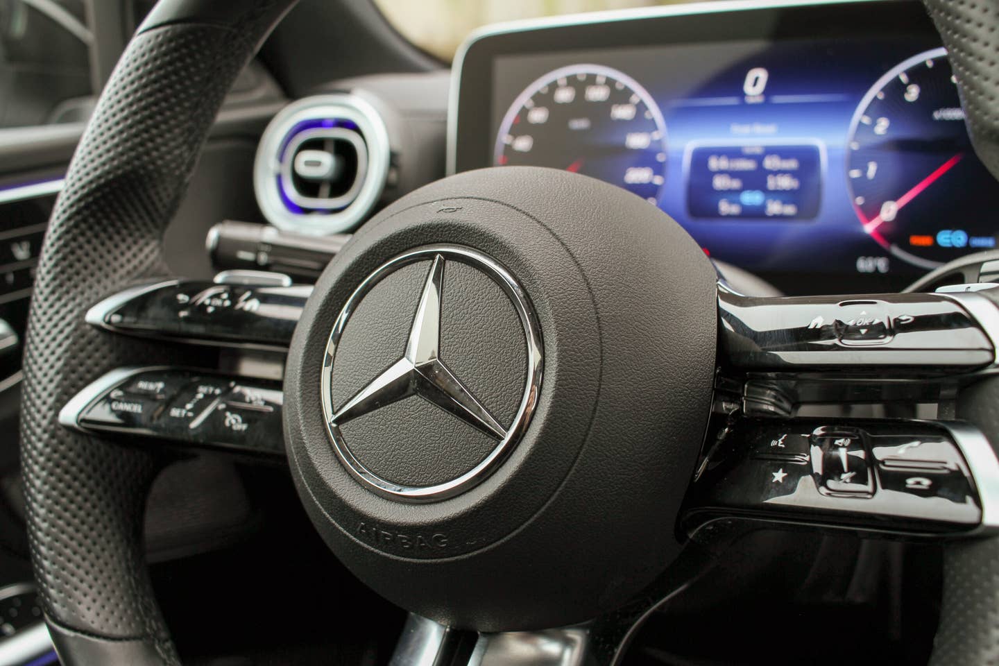 Mercedes-Benz Reviews photo