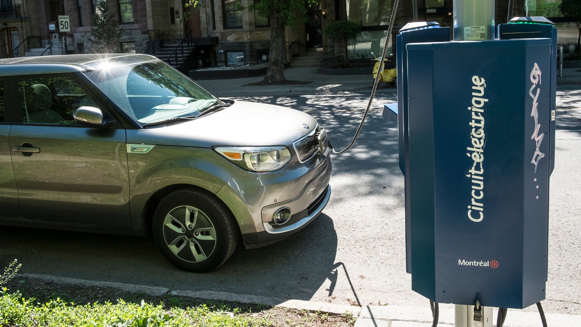 Canada To Pursue New EV Gross sales Mandate From 2026