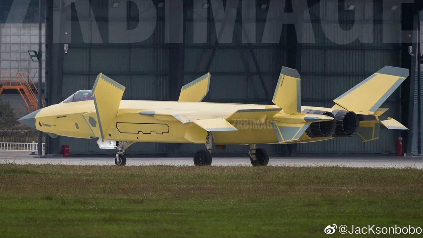 A J-20A with WS-10C engines, with their distinctive serrated nozzles.&nbsp;<em>Chinese Internet</em>