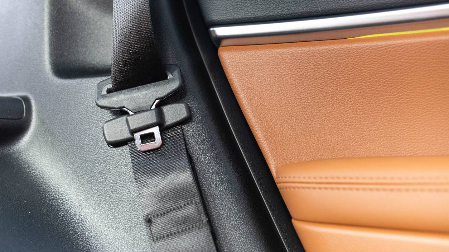 The 2023 Kia Telluride Has a Smart Solution for a Dumb Seat Belt Problem
