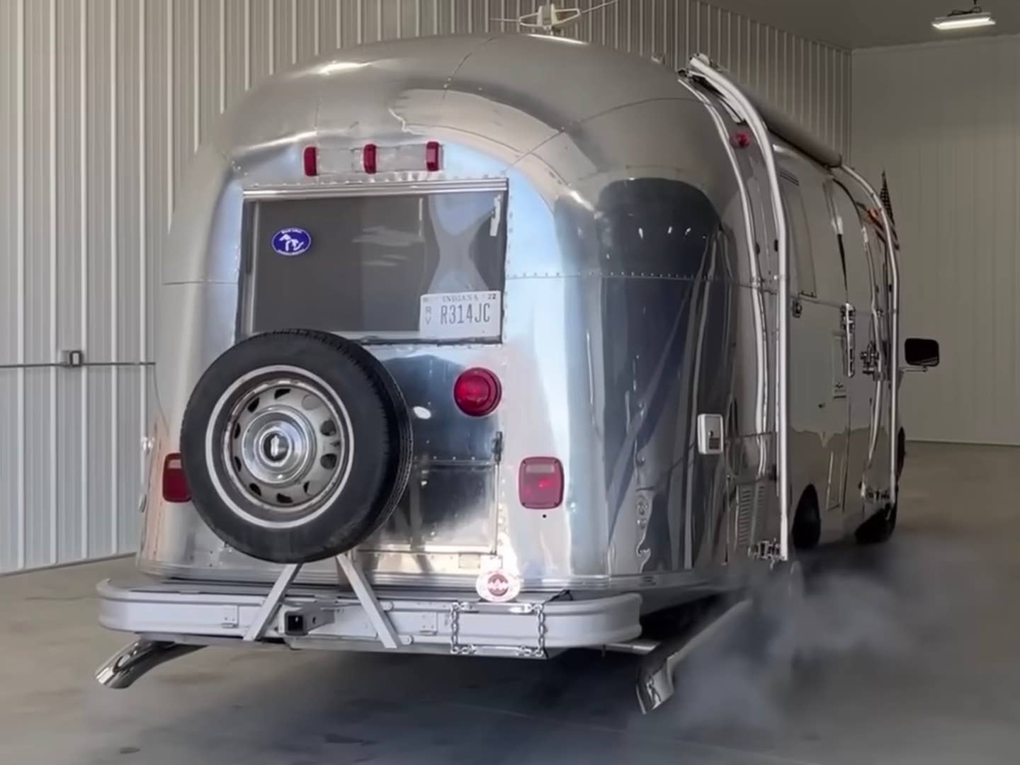 Roadtripping a Homebuilt, Oldsmobile Toronado-Airstream RV Is As Sketchy as It Sounds
