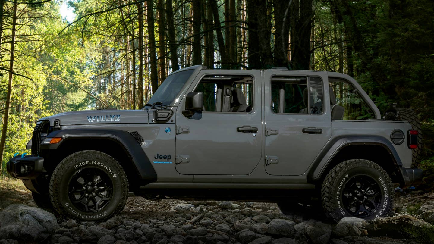 The Jeep Wrangler 4xe Was America's Best-Selling Plug-In Hybrid in 2022