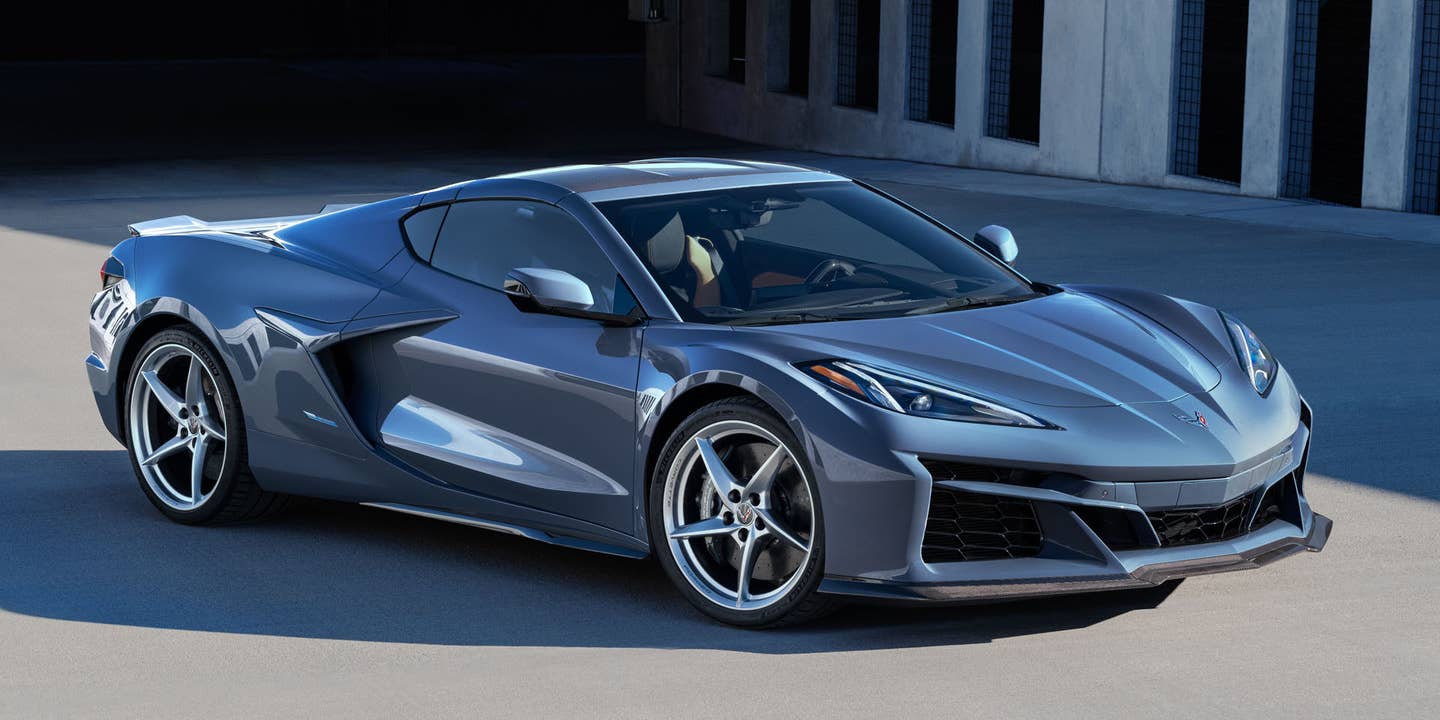 2024 Chevy Corvette E-Ray Hybrid Is the Quickest Corvette Ever, With AWD and 655 HP