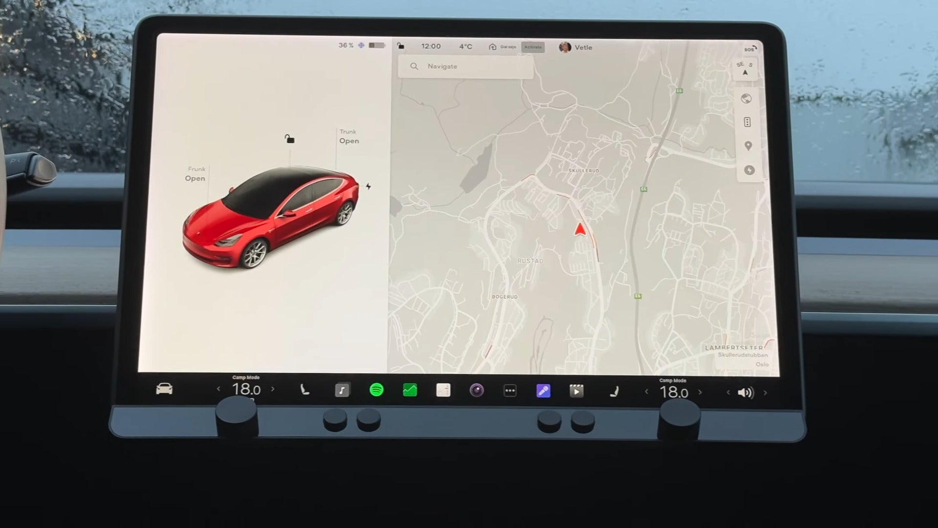 The Tesla Model 3 and Y famously rely on touchscreen controls, but a new aftermarket kit is aiming to bring real buttons and knobs to the popular EVs.