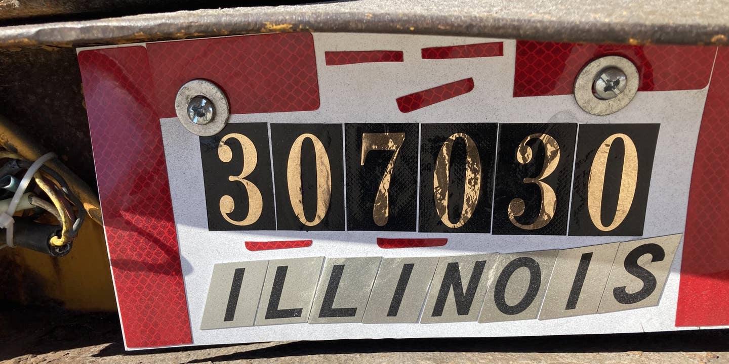 Iowa Illinois License Plate