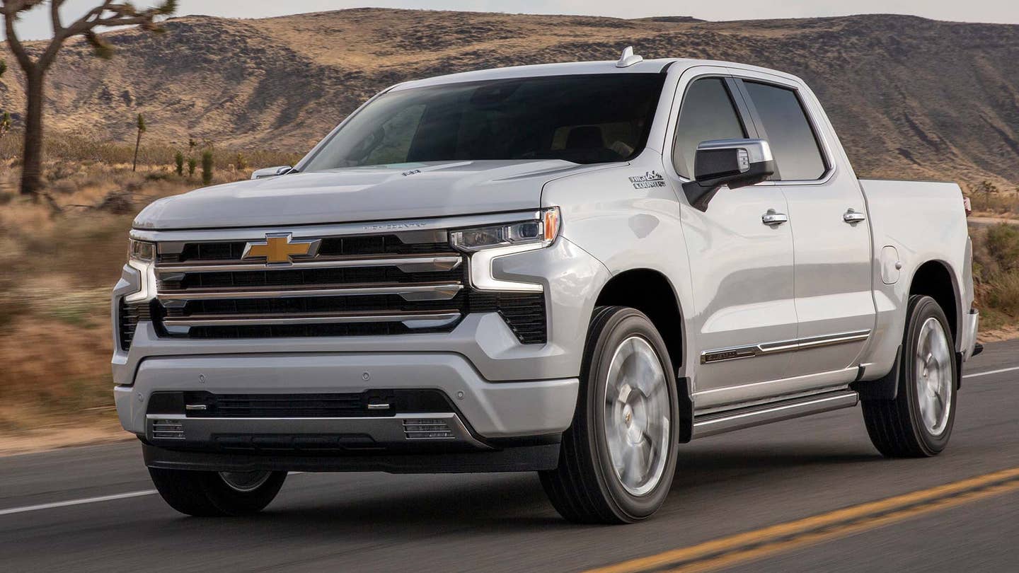 GM Is Pausing Silverado, Sierra 1500 Truck Production to Limit Supply on Dealer Lots