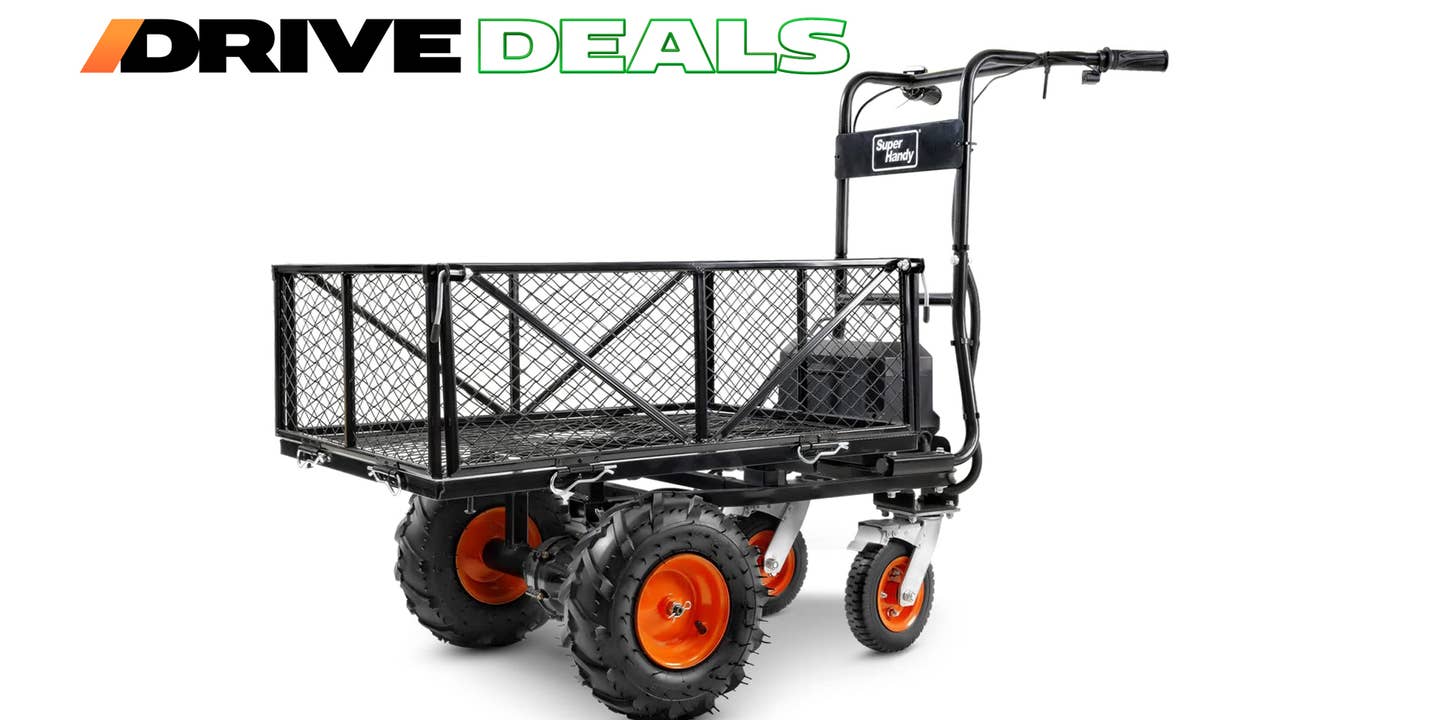 This Powered Utility Cart Will Slay the Junkyard