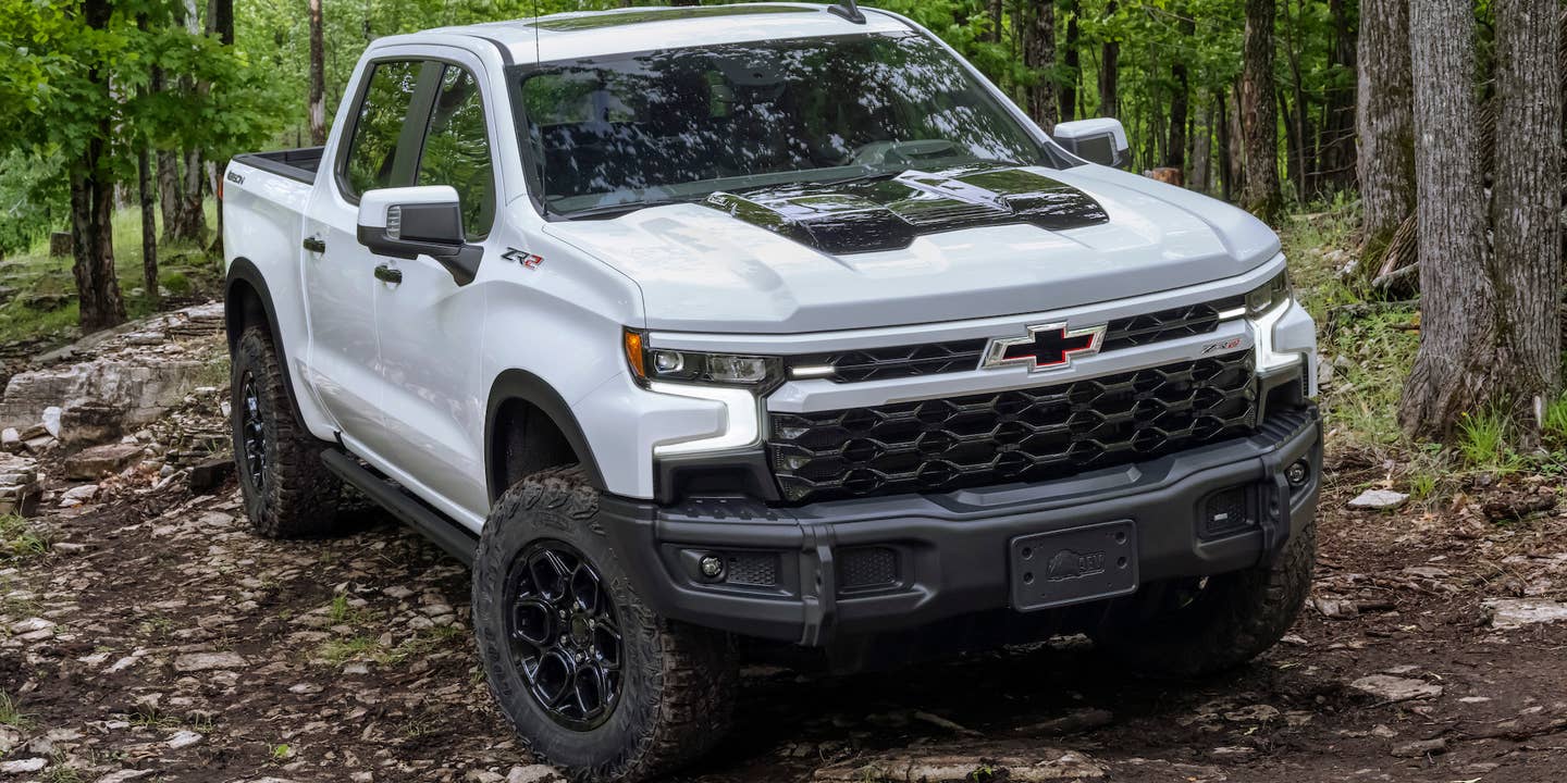 GM Scraps Twin-Turbo Gas Inline-Six Truck and SUV Engine: Report