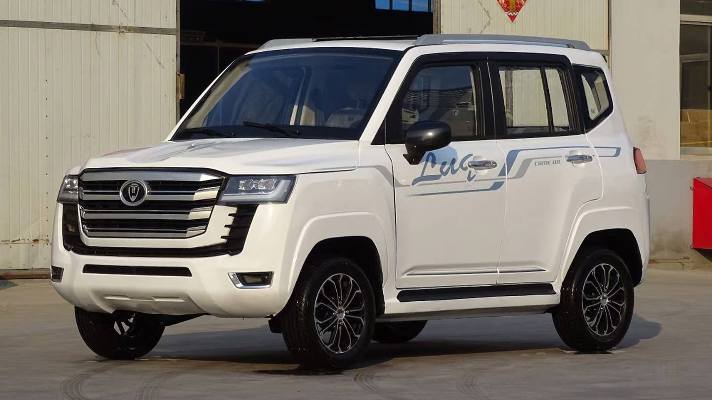 This Knockoff Toyota Land Cruiser From China Is an Off-Roader for Ants