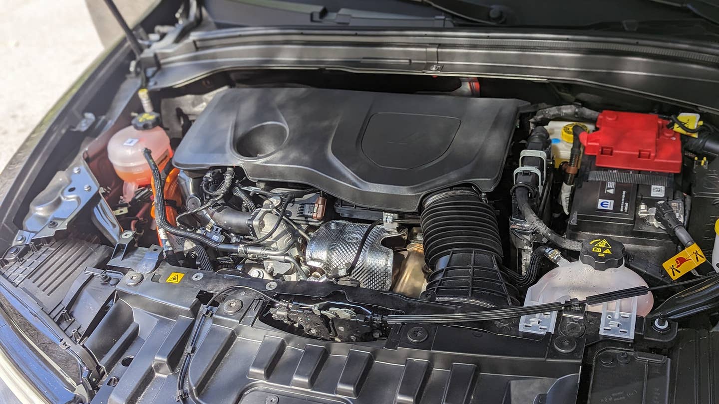 2023 Dodge Hornet R/T 1.3  liter hybrid engine 