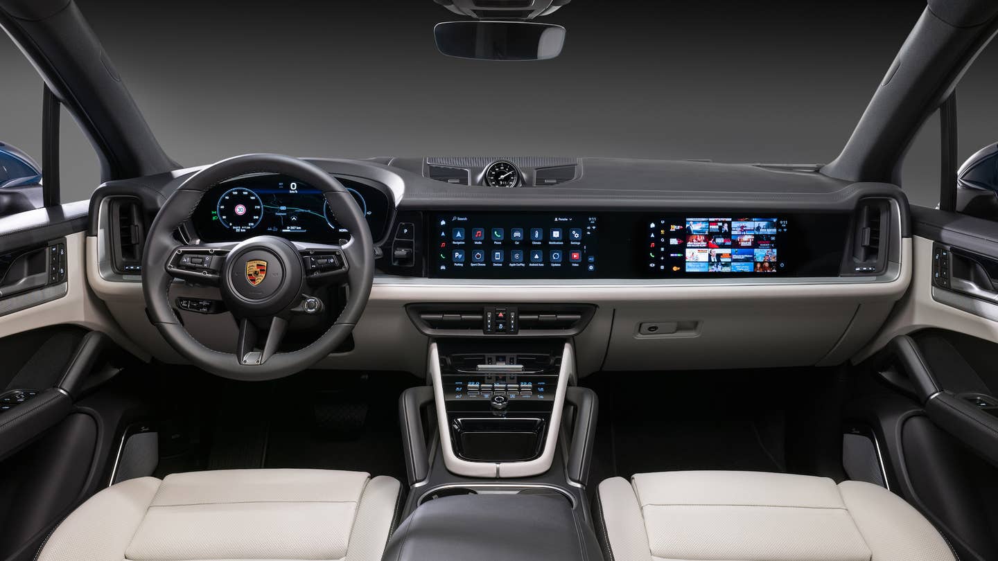 New Porsche Cayenne interior