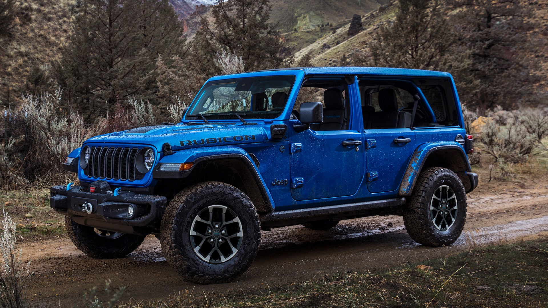 How the 2024 Jeep Wrangler Rubicon X Compares to the Ford Bronco Wildtrak