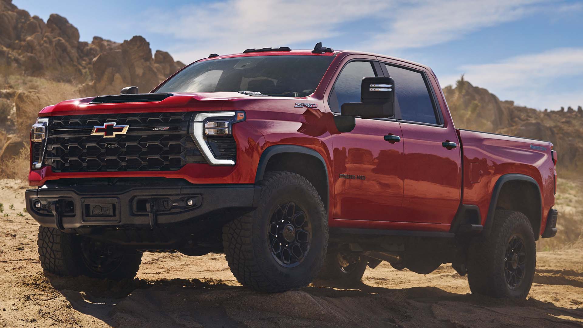 2024 Chevy Silverado HD ZR2 Off-Road Pickup Gets 35s and Multimatic DSSV Dampers