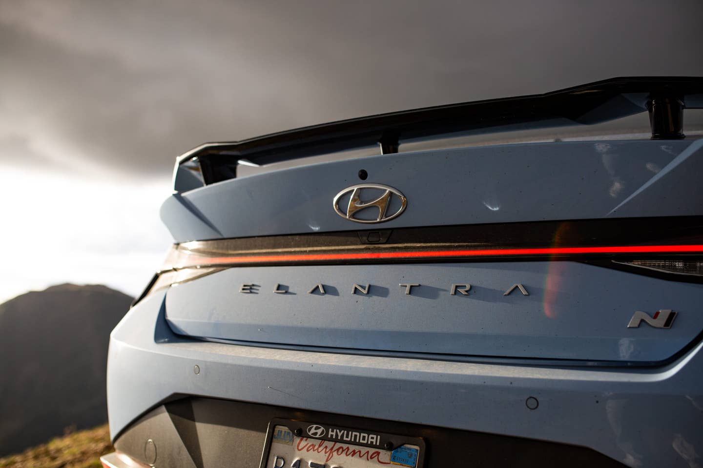 Hyundai Elantra photo