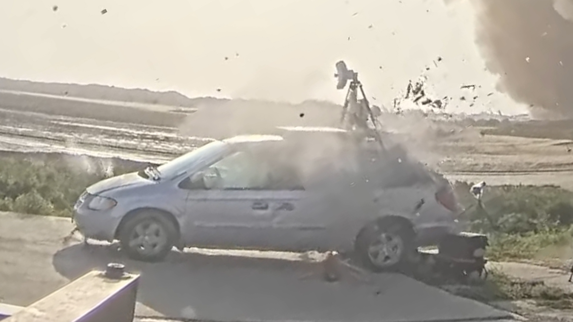 Watch SpaceX Starship Annihilate a Dodge Caravan With Flying Debris