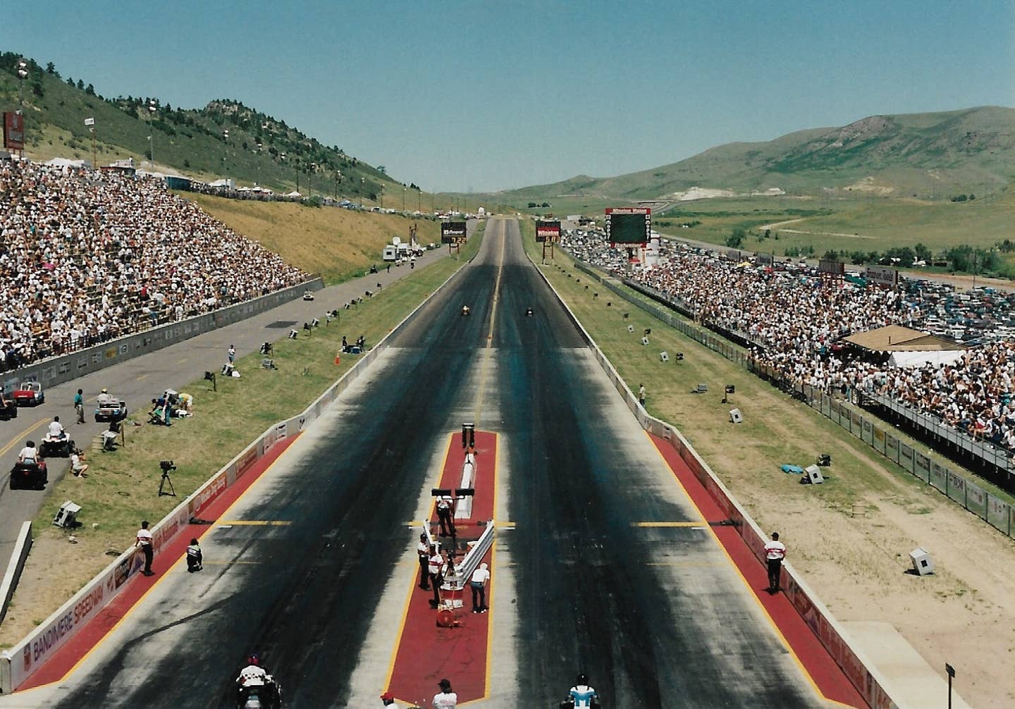 Bandimere Speedway hosts the Mile-High Nationals in the early 1990s.