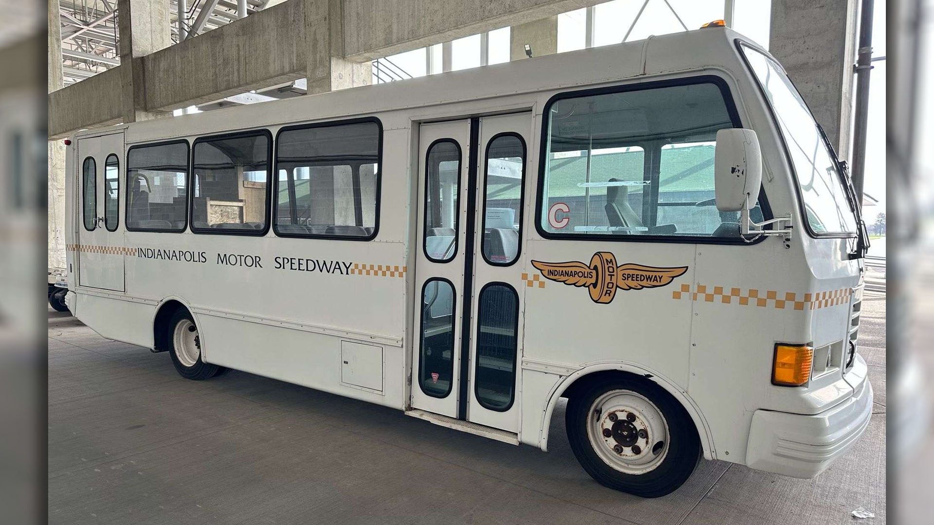 Buy This Official Indy 500 Tour Bus That’s Probably Only Turned Left