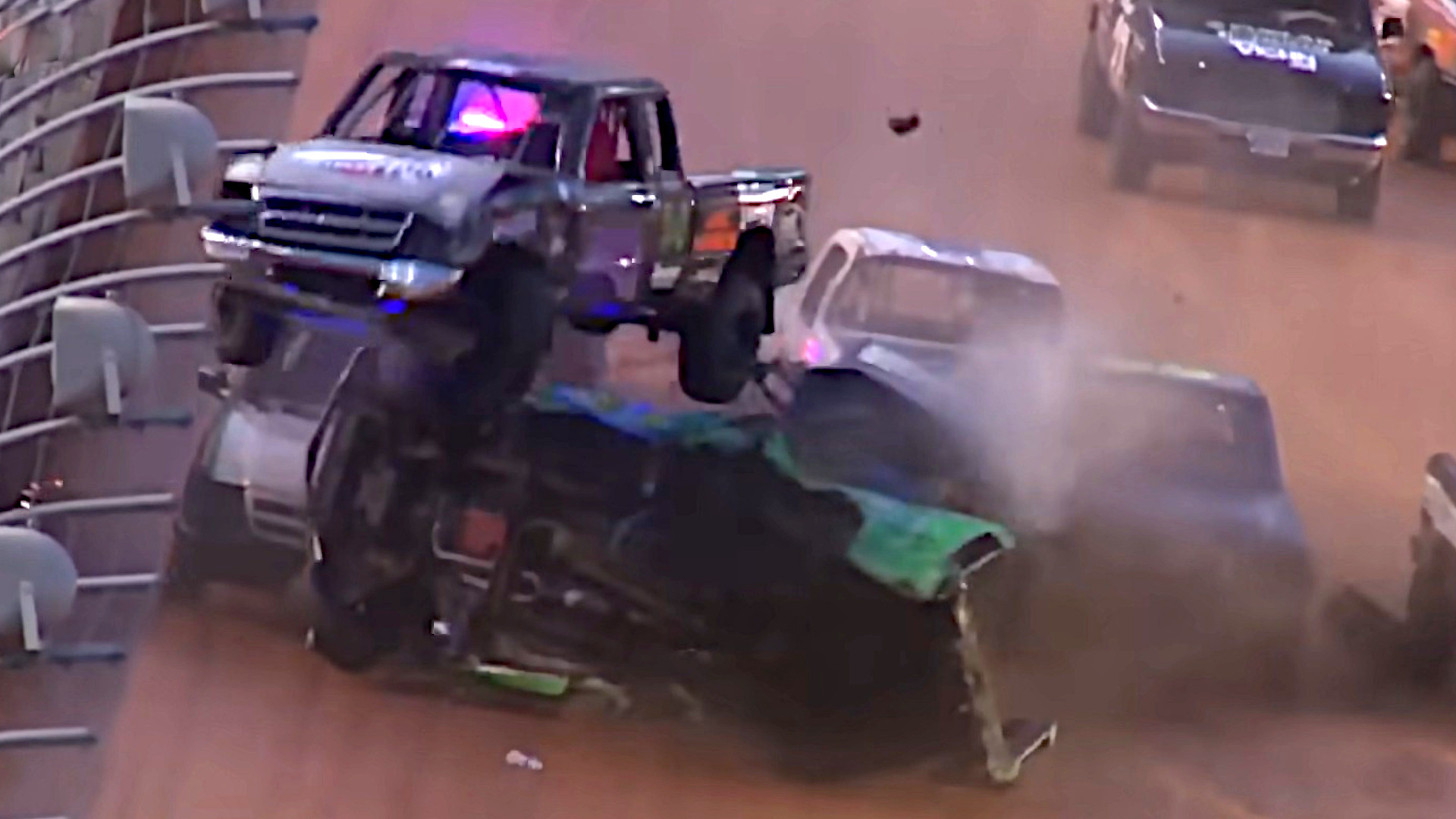 30 Ford Rangers Racing on Bristol Dirt Is a Recipe for Spectacular Crashes