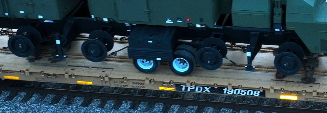 A close-up of the trailer and supports underneath the apparent Flip Lid radar vehicle mockup. <em>Joseph Zadeh&nbsp;/ @aboveaverage.joe</em>