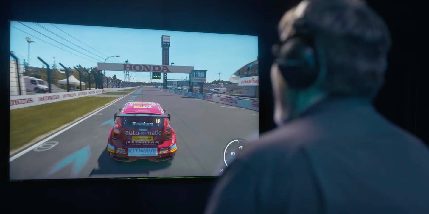 A blind gamer laps Suzuka in a Ford Focus in Forza Motorsport