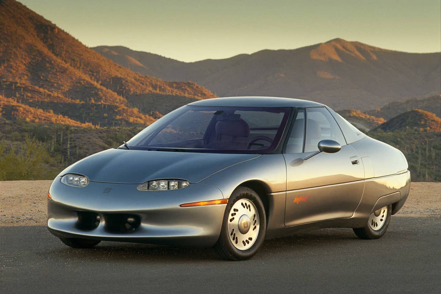 <em>The 1990 GM Impact Experimental EV concept.</em>