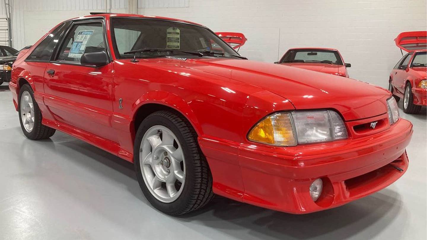 1993 Ford Mustang SVT Cobra With Just 138 Miles Listed For $130K on Facebook Marketplace