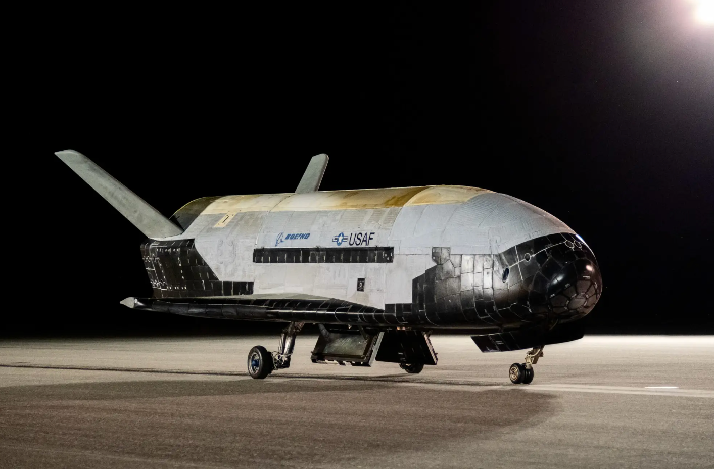 The X-37B Orbital Test Vehicle-6 rests on the flight line at NASA’s Kennedy Space Center, Florida, on November 12, 2022, after it concluded its sixth successful mission that lasted 908 days.&nbsp;<em>U.S. Air Force photo by Staff Sgt. Adam Shank</em>