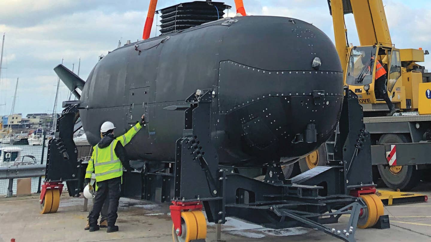 Navy SEALs&#8217; New Mini-Submarine To Be Operational Within Weeks