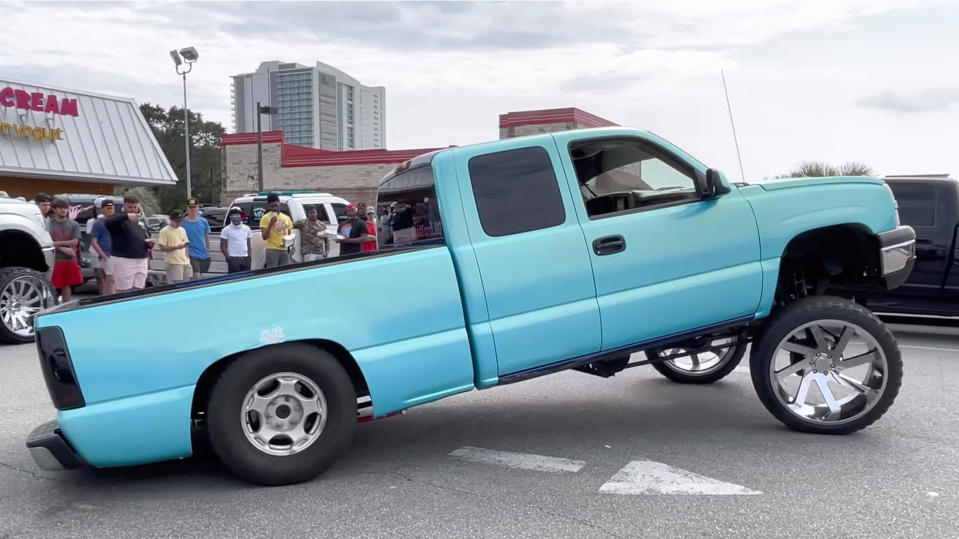 Now South Carolina Has Banned the Notorious 'Carolina Squat' Truck Mod