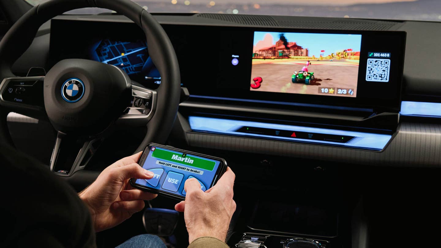 New BMW 5 Series Has Built-In Video Games That Use Your Smartphone as Controller