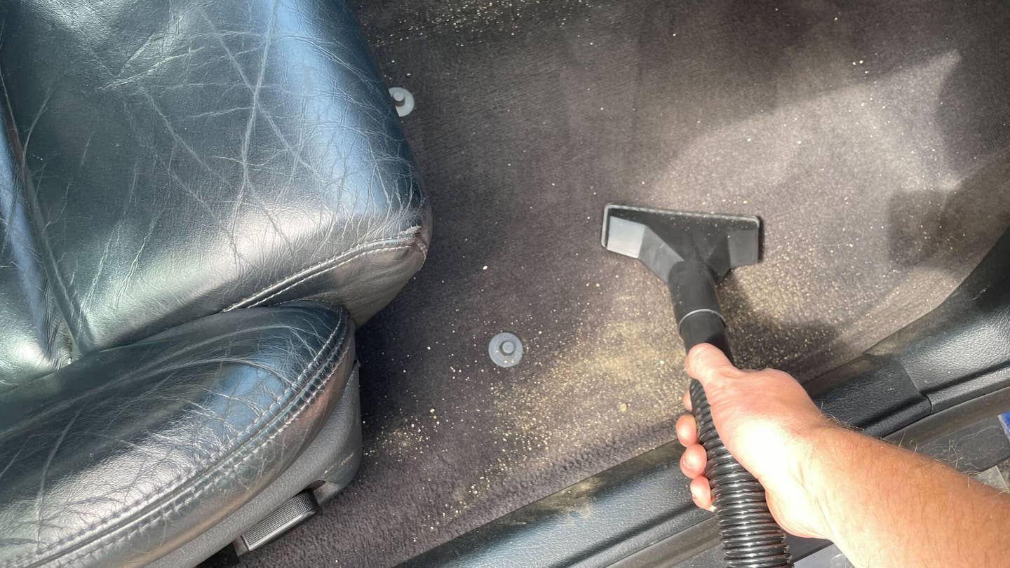 how to clean sand out of your car's interior
