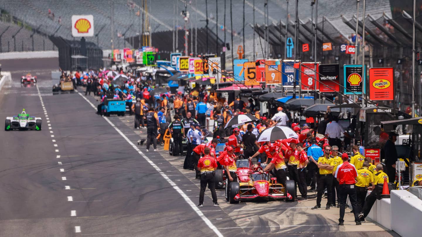Sunday’s Detroit IndyCar Race Will Feature a Split Pit Lane