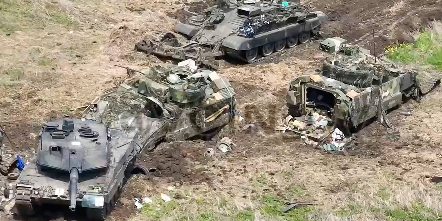 The first damaged Bradley Fighting Vehicles were seen on the battlefield.