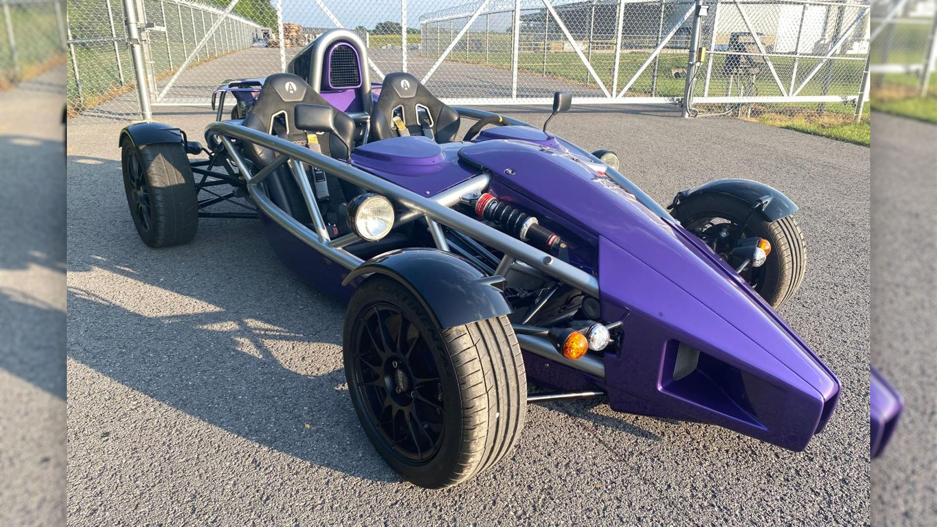 Rebuilt Ariel Atom on Copart Could Be Your Next Cheap Track Toy