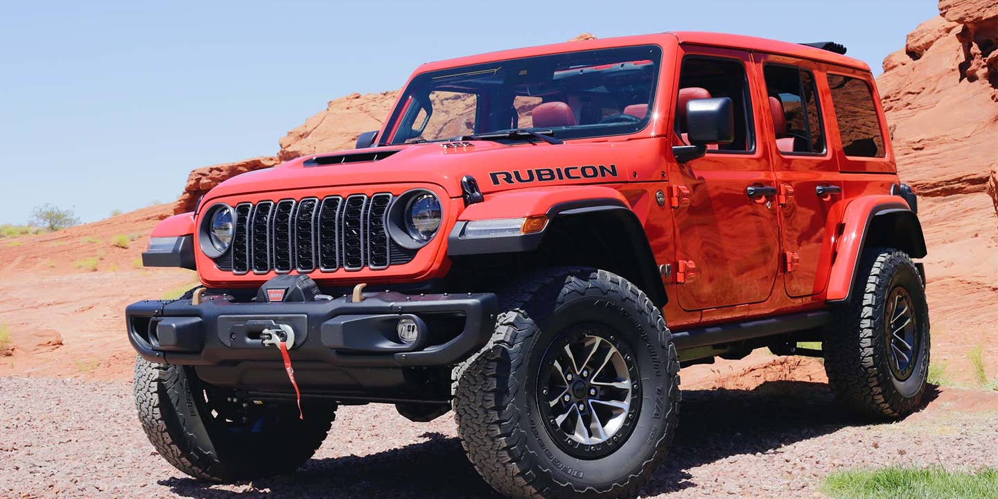 The 2017 Jeep Wrangler Willys Wheeler Is an Off-Road Weapon