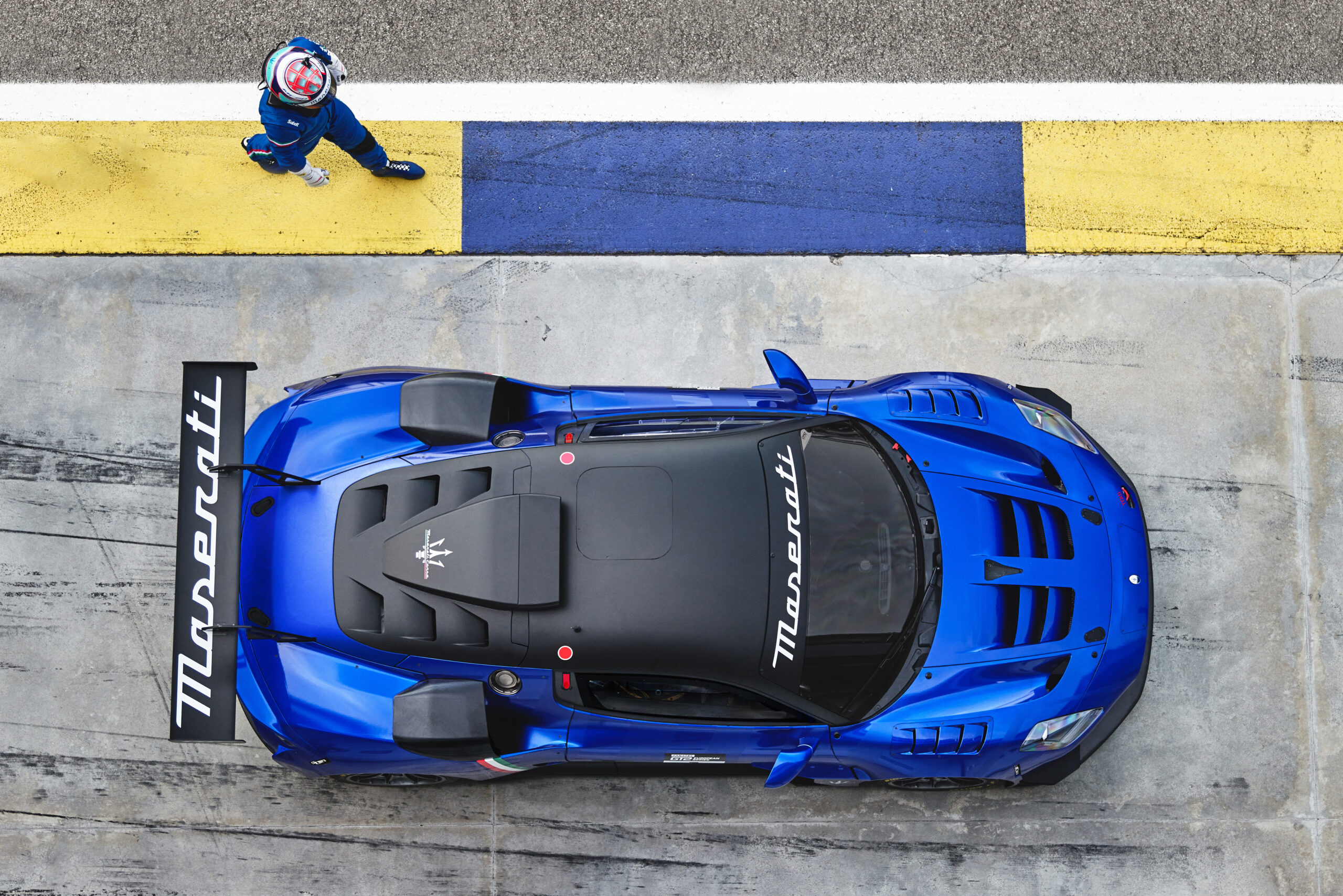 La Maserati GT2 Racer riprende da dove si era interrotta la fantastica MC12 La Maserati GT2 Racer riprende da dove si era interrotta la fantastica MC12